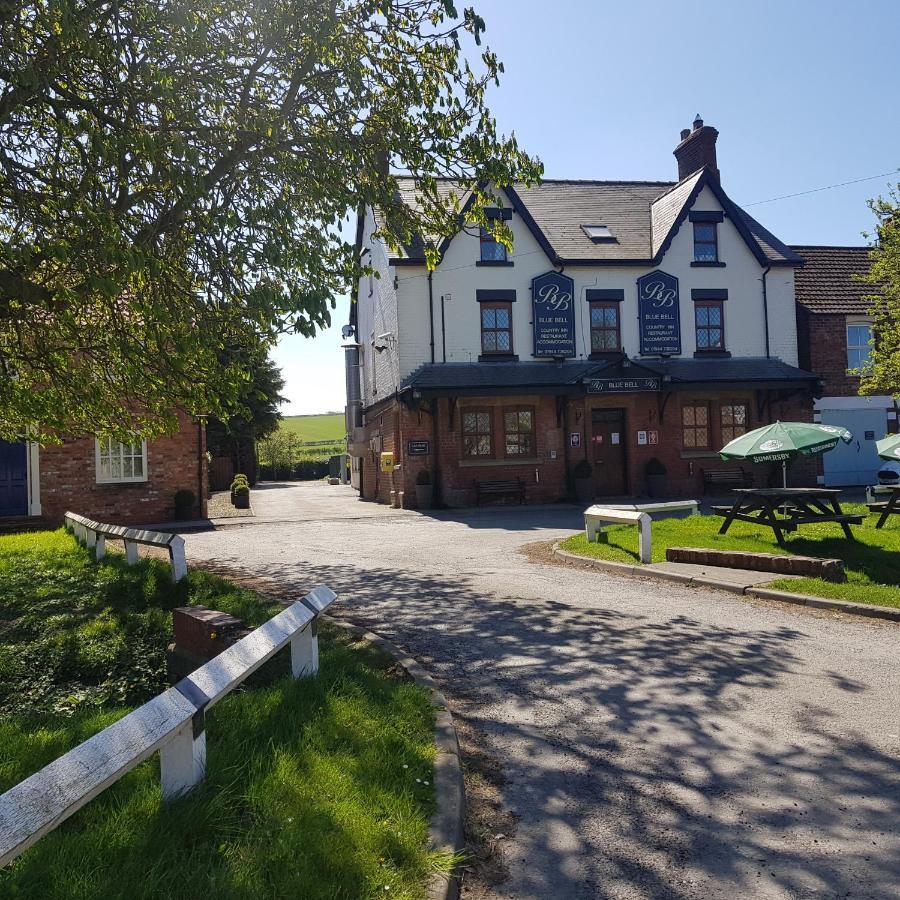 The Blue Bell Inn Weaverthorpe Екстериор снимка