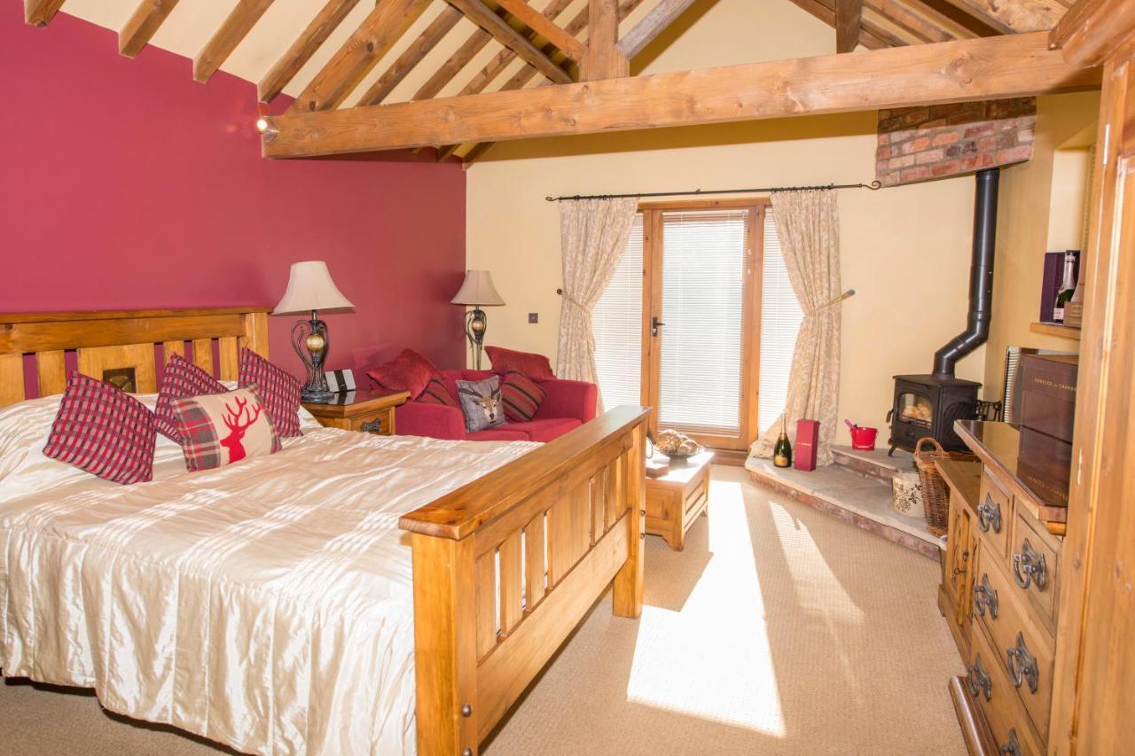 The Blue Bell Inn Weaverthorpe Екстериор снимка