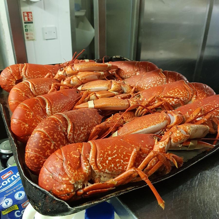 The Blue Bell Inn Weaverthorpe Екстериор снимка