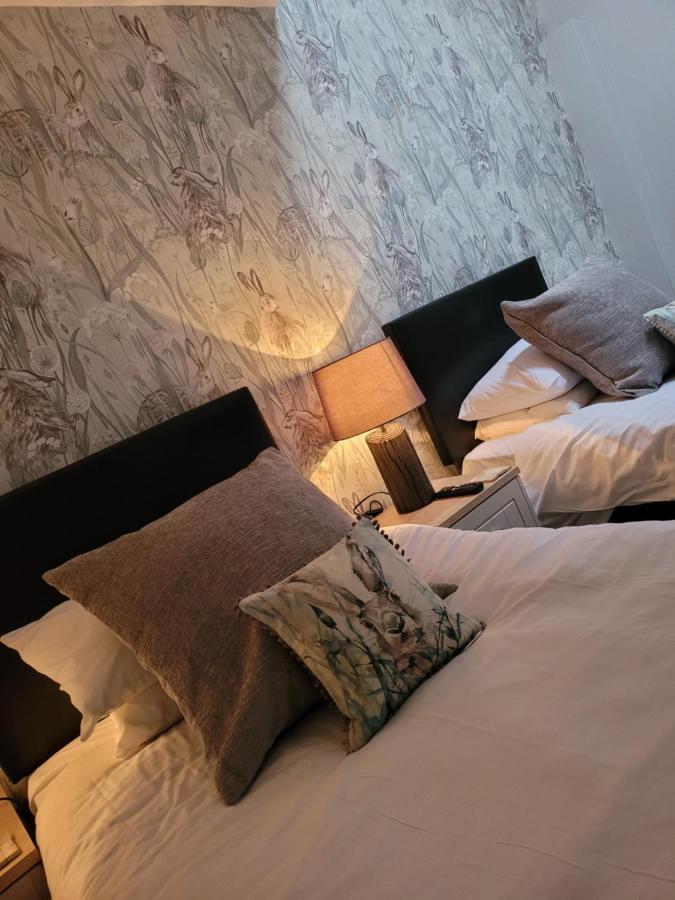 The Blue Bell Inn Weaverthorpe Екстериор снимка